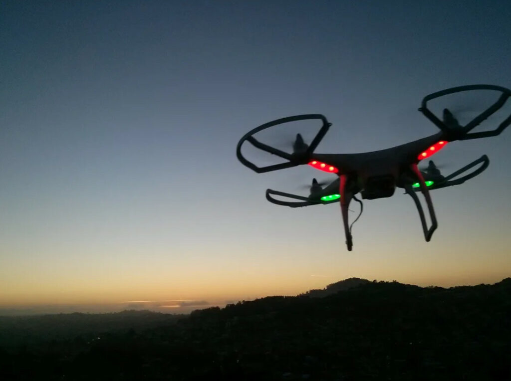 дрон вечером — копия